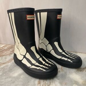 Hunter Kids First Classic
Skeleton Rain Boots Size 12/13